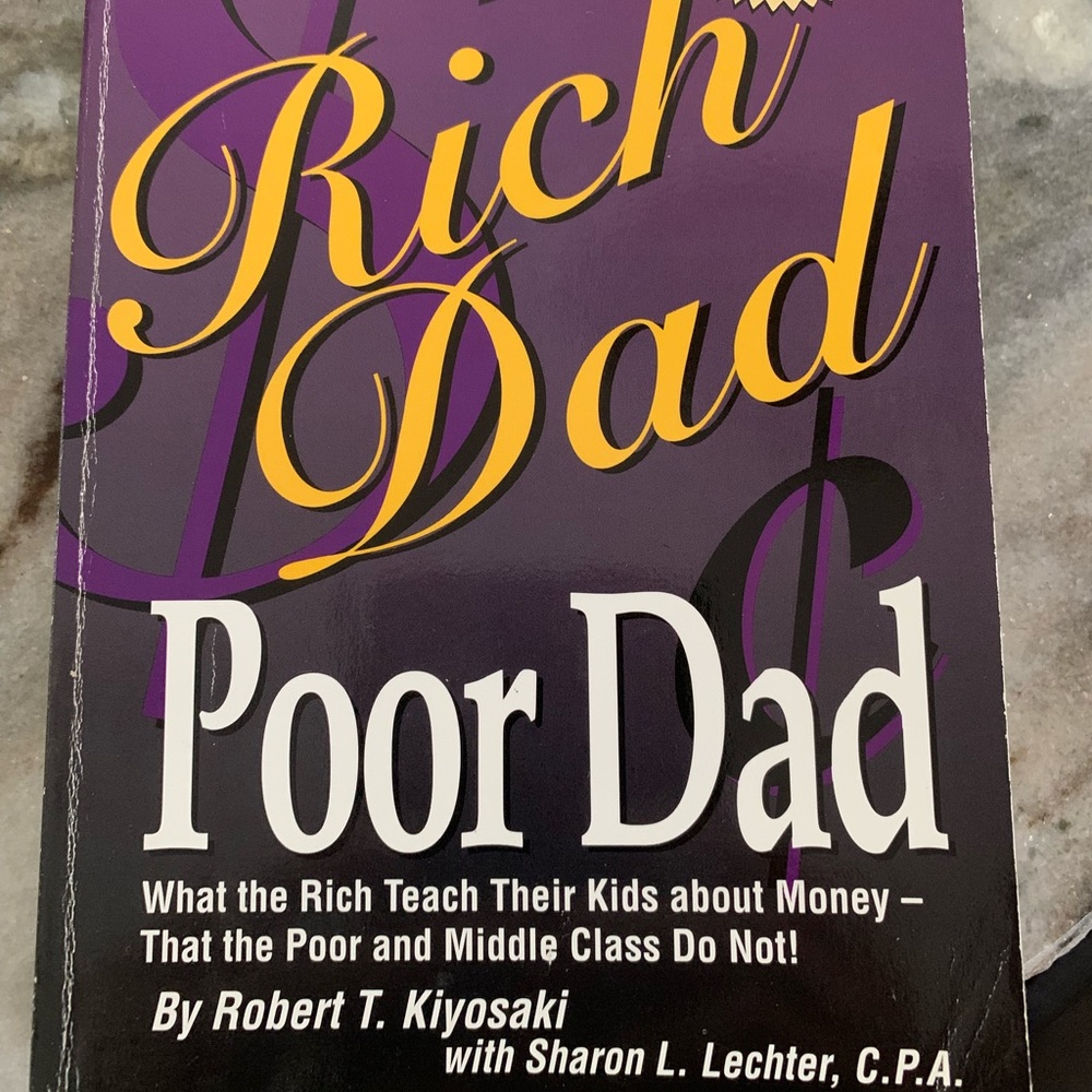 Bestselling Book - Rich Dad Poor Dad